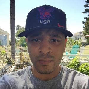 Meet your Posher, Derek